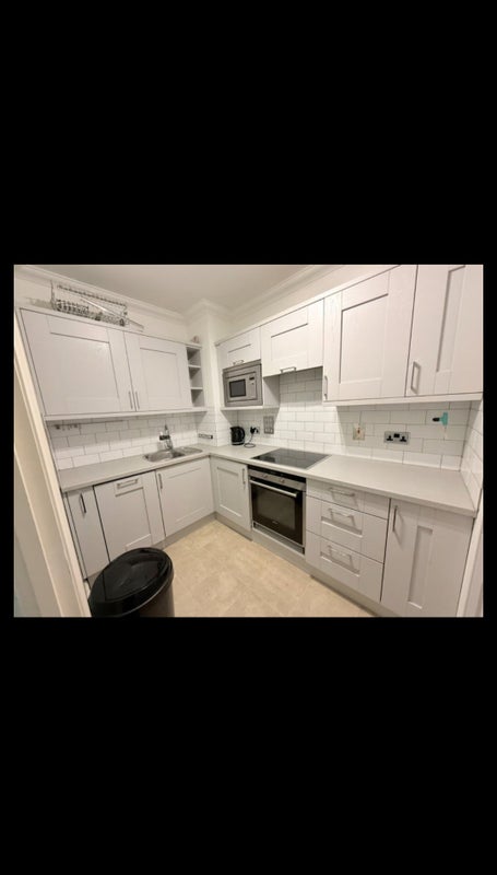 Room Lanark Square in Greater London