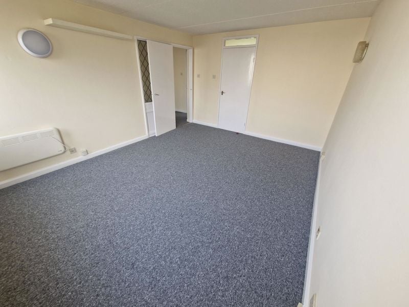 House Magennis Close in Gosport