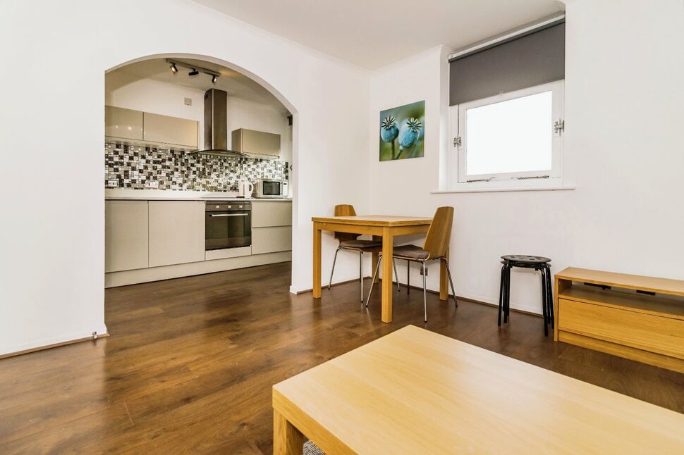 Flat Whitworth Street in Manchester