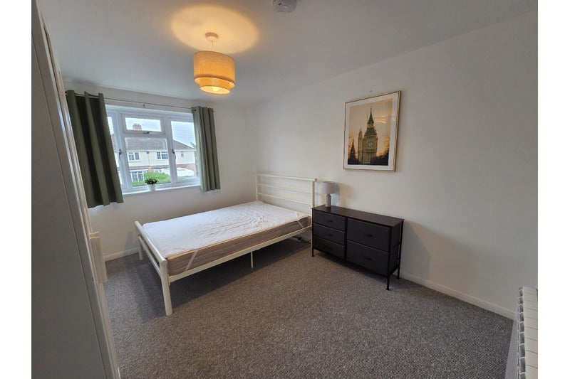 Room Westonzoyland Road in Bridgwater