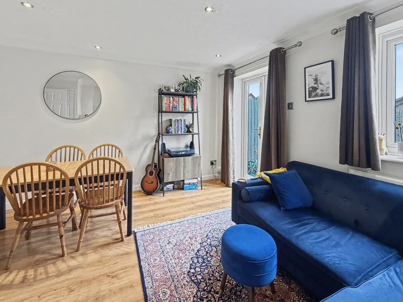 House Eagle Way in Huntingdonshire