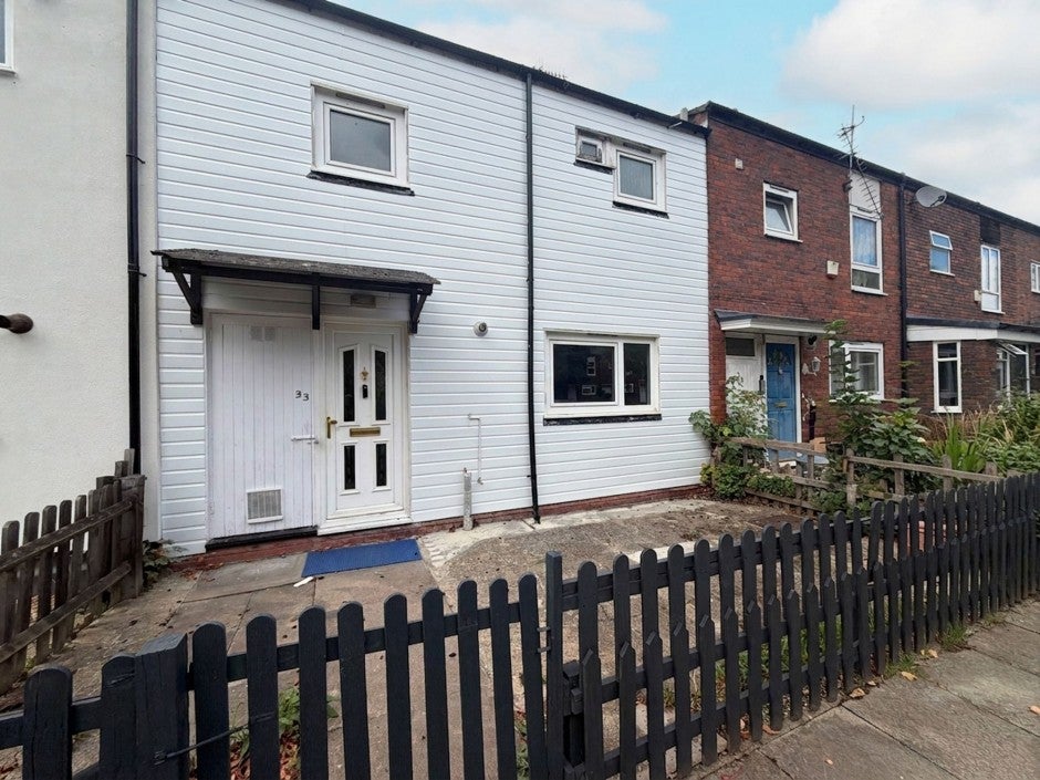 House Braybourne Close in Greater London