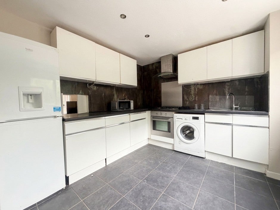 House Braybourne Close in Greater London