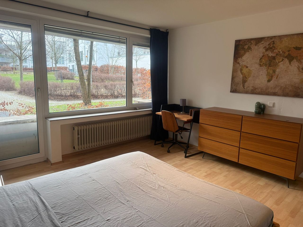 Zimmer Aachener Straße in Düsseldorf