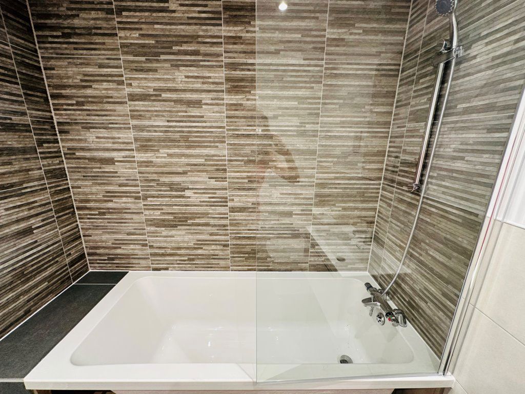 Flat Skipton Close in Hazel Grove