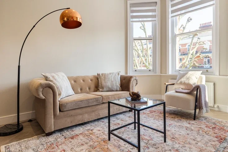 Flat Grantully Road in City of Westminster