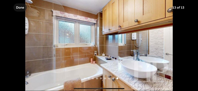 Room Jersey Road in Crawley