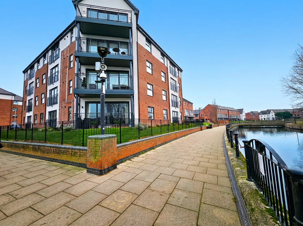 Flat Sandpiper Drive in Doncaster
