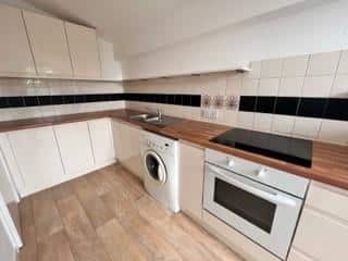 Flat Hoggrills End Lane in North Warwickshire