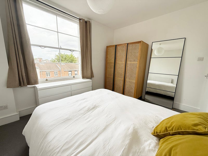 Room Albion Grove in Greater London