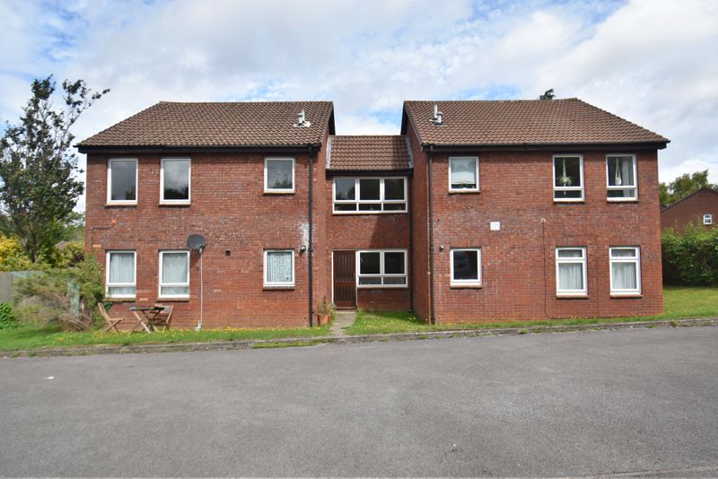Flat Ketelbey Rise in Basingstoke and Deane