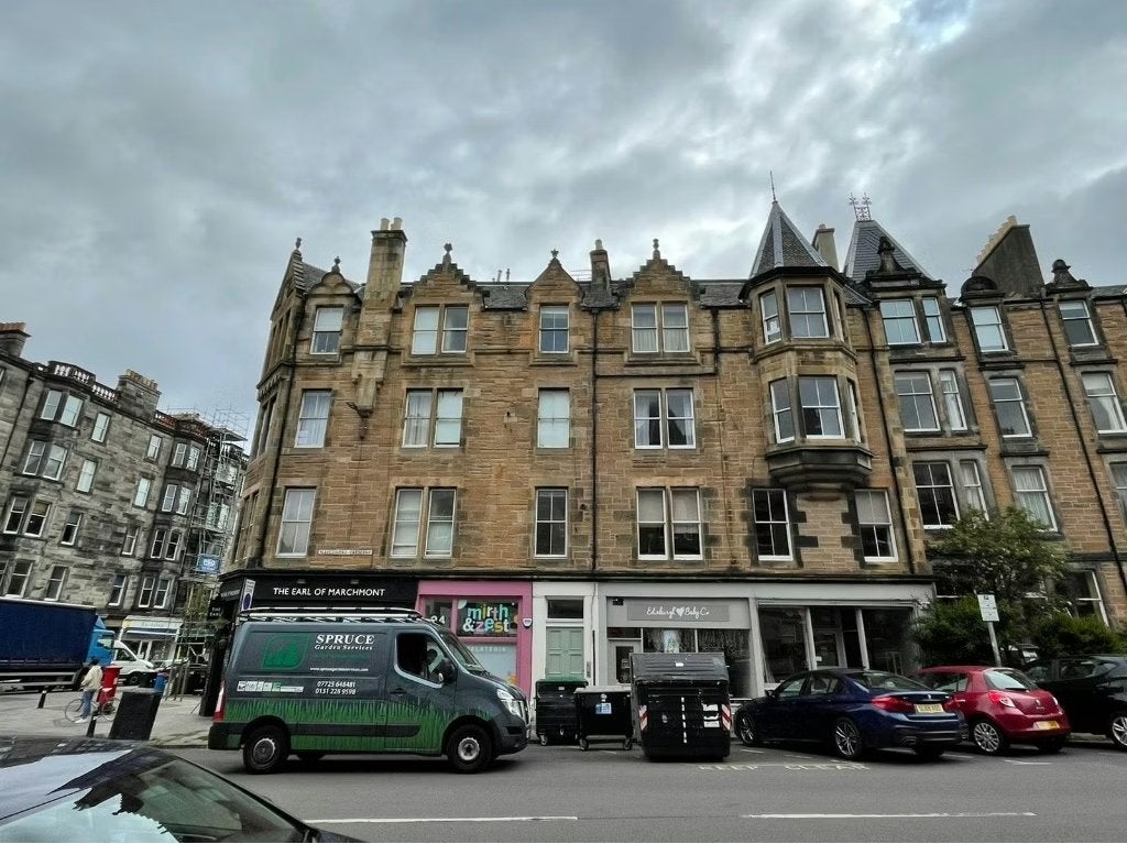 Flat Warrender Park Road in City of Edinburgh