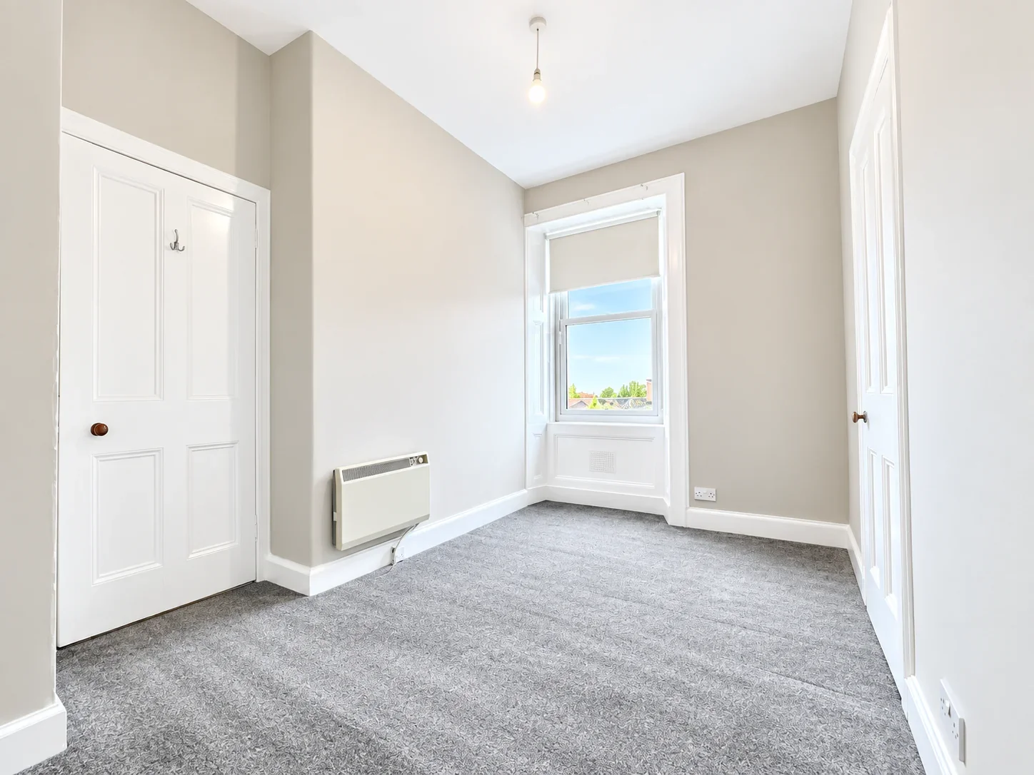Flat Lanark Road in City of Edinburgh