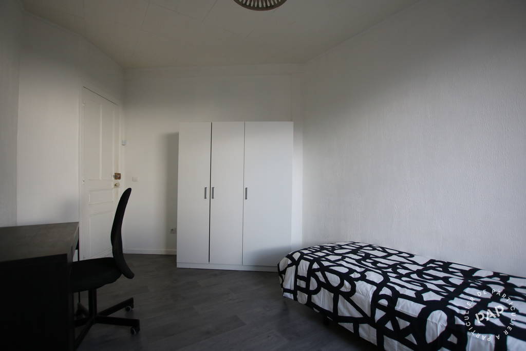 Chambre Rue du Général Leclerc à Bois-Colombes