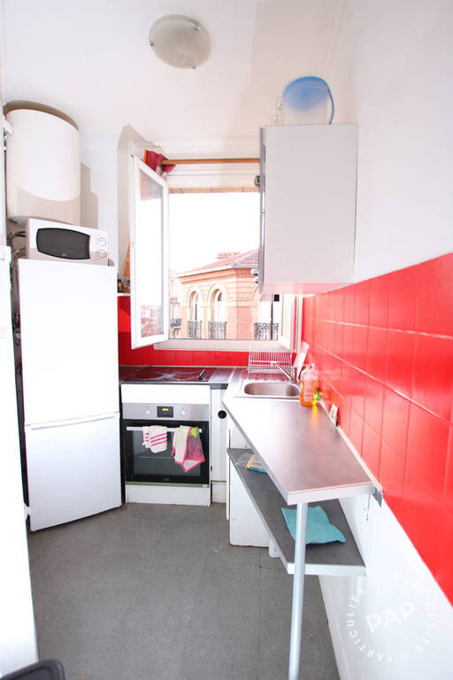 Chambre Rue du Général Leclerc à Bois-Colombes