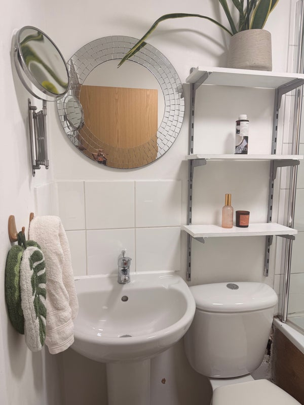 Room Long Lane in Greater London
