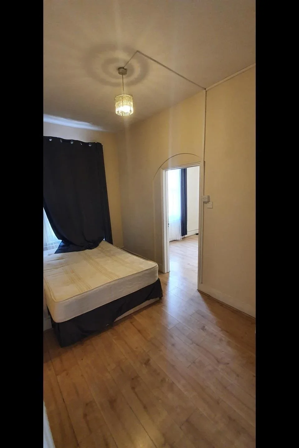 Flat Perran Road in Greater London