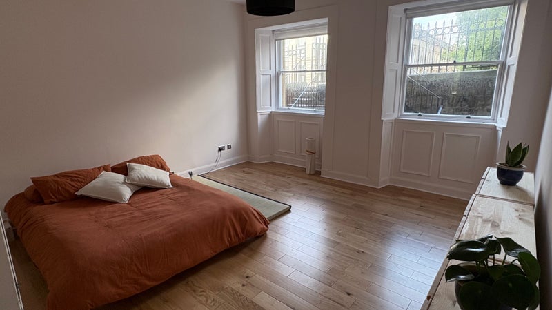 Room Woodside Terrace in Glasgow