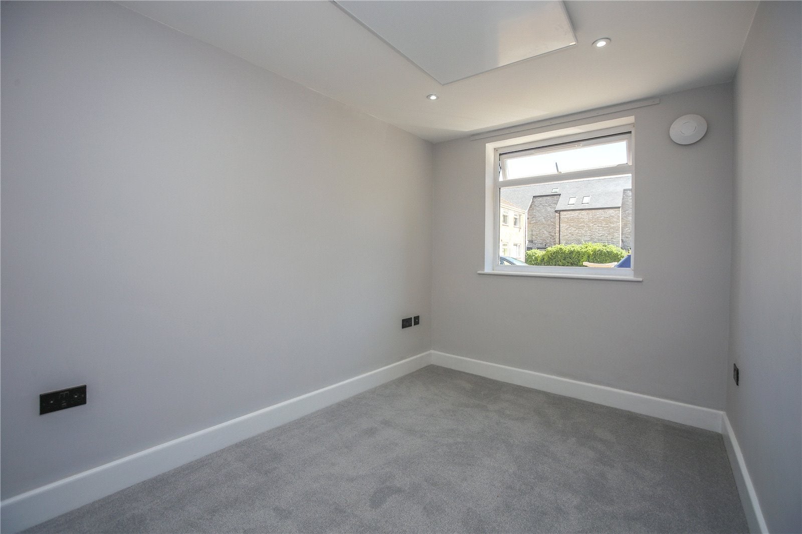 Flat Lansdown Castle Drive in Cheltenham