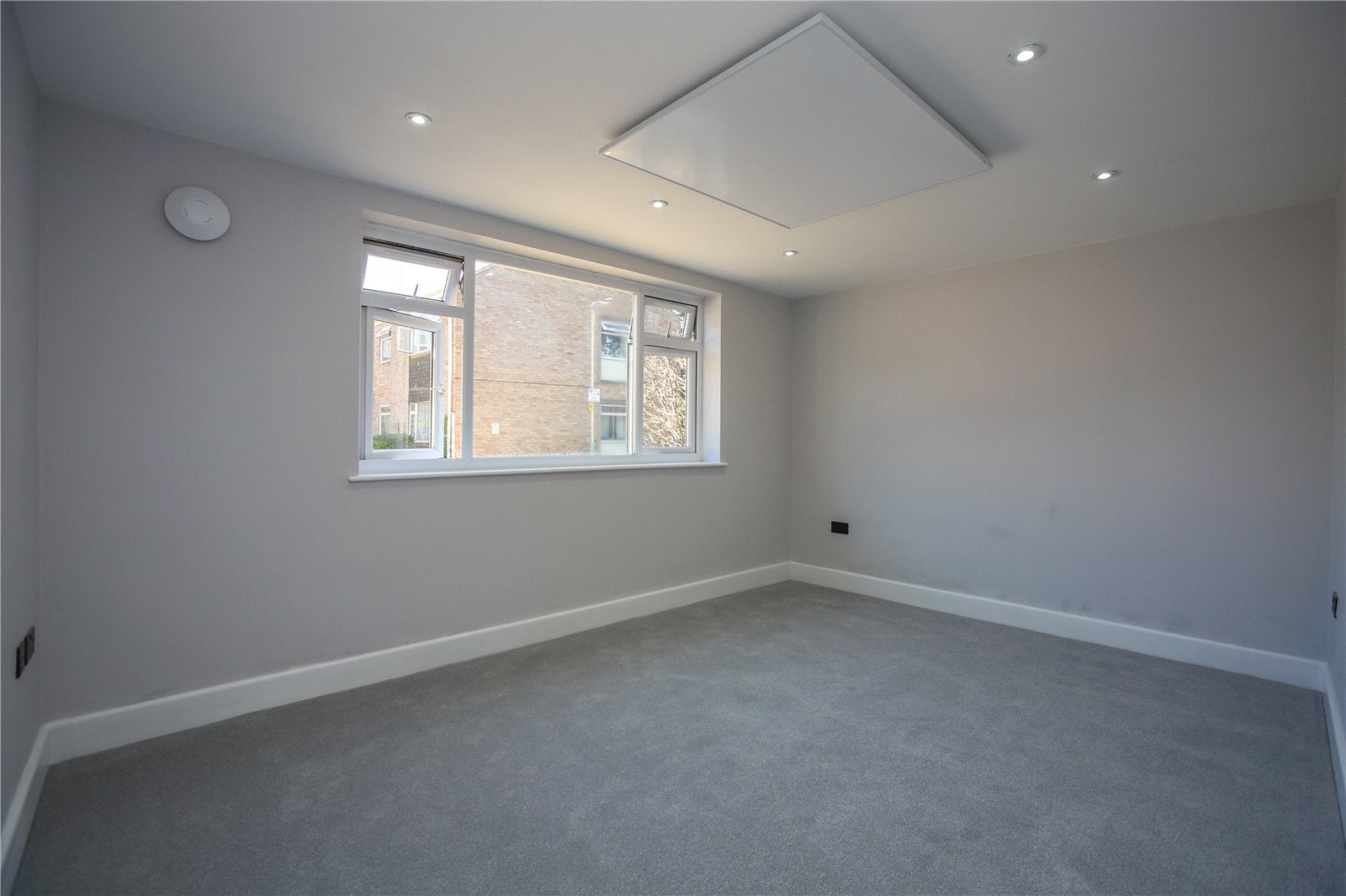 Flat Lansdown Castle Drive in Cheltenham