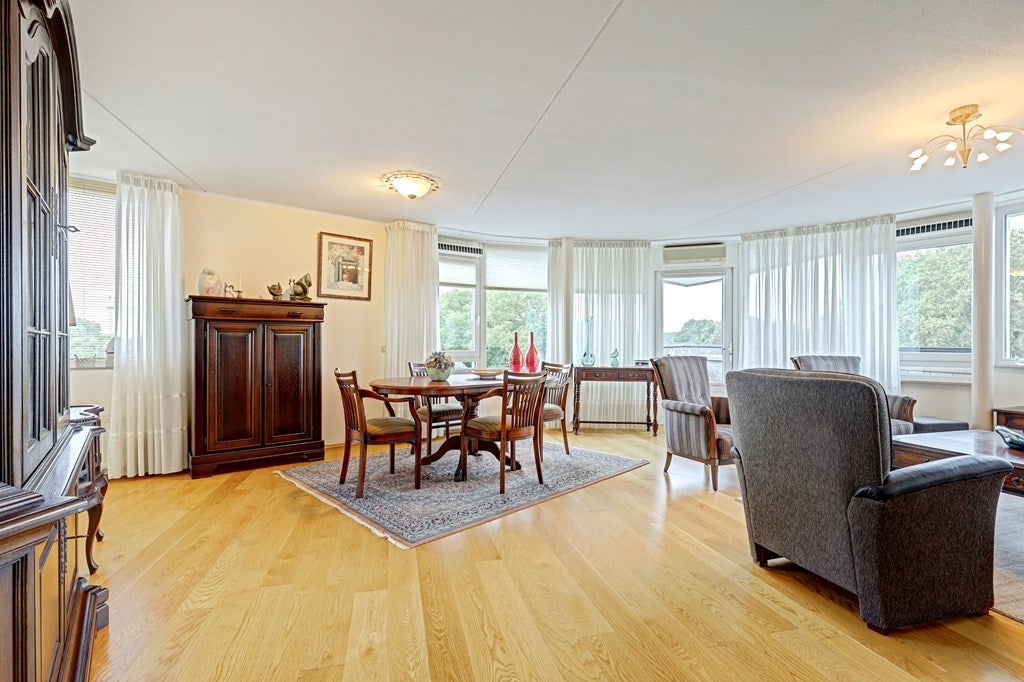 Appartement te koop: Molenstraat 102, Geleen
