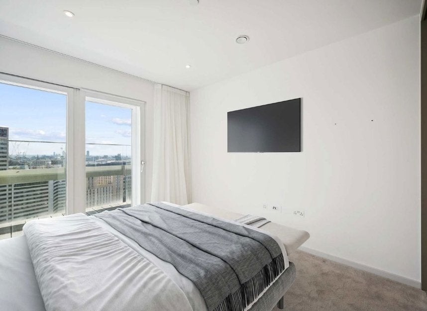 Flat York Way in Greater London