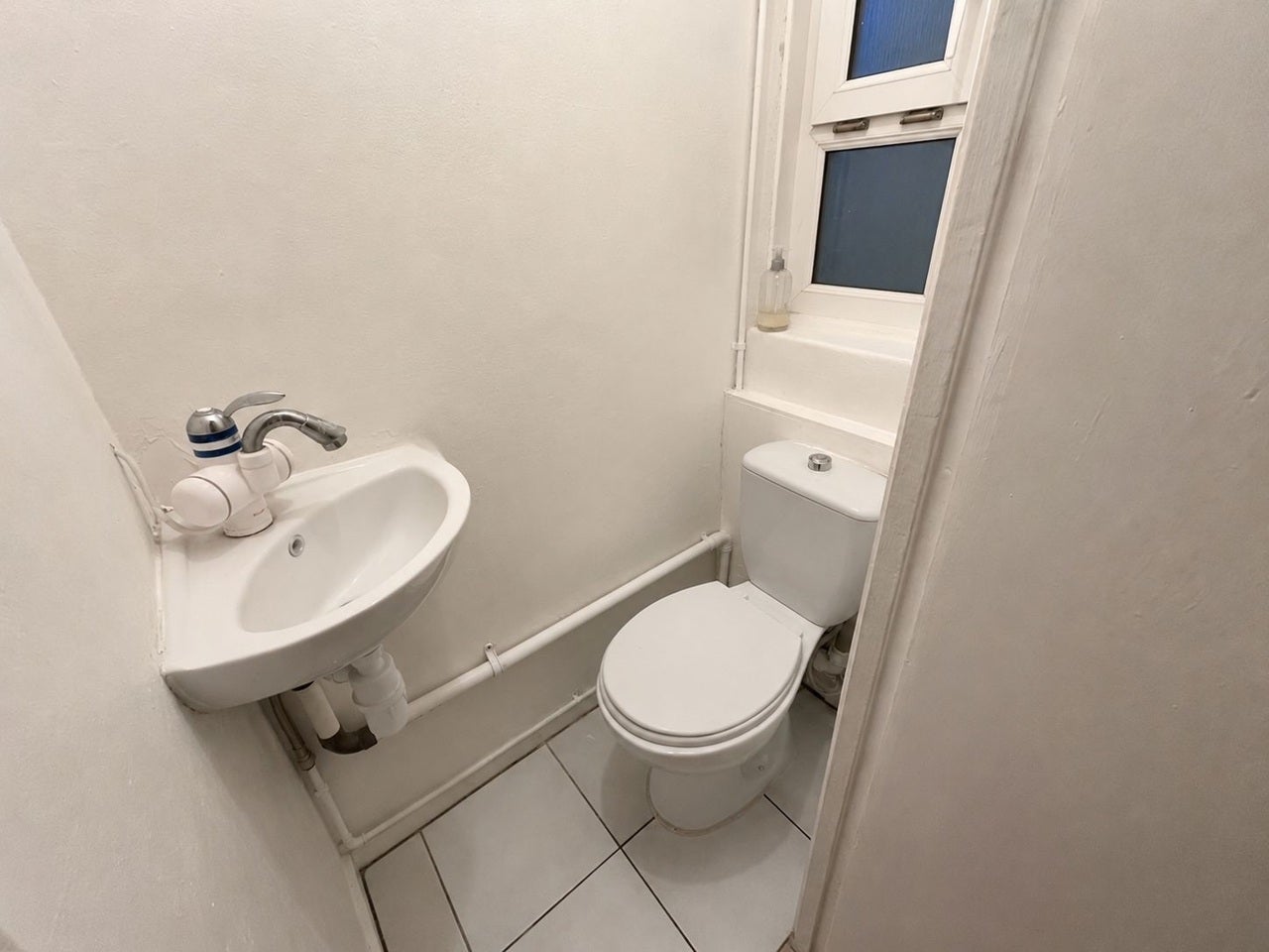 Room Rupert Gardens in Greater London