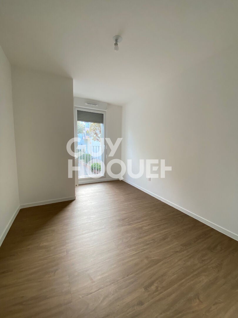 Flat Rue Bernard et Mazoyer in Aubervilliers
