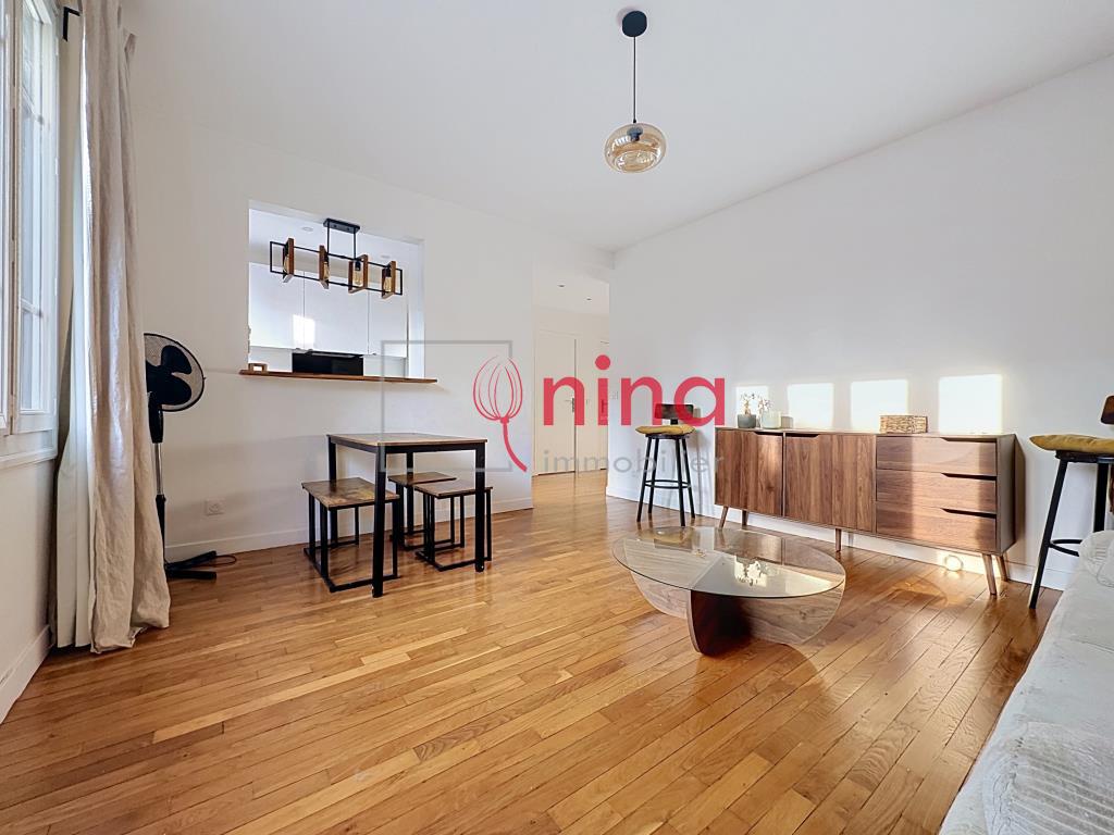 Flat Rue Victor Hugo in Maisons-Alfort