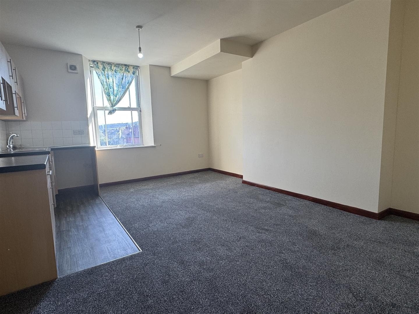 Flat Falsgrave Road in Scarborough
