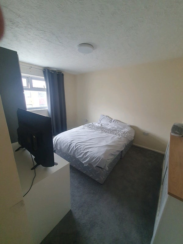 Room Cressells in Basildon
