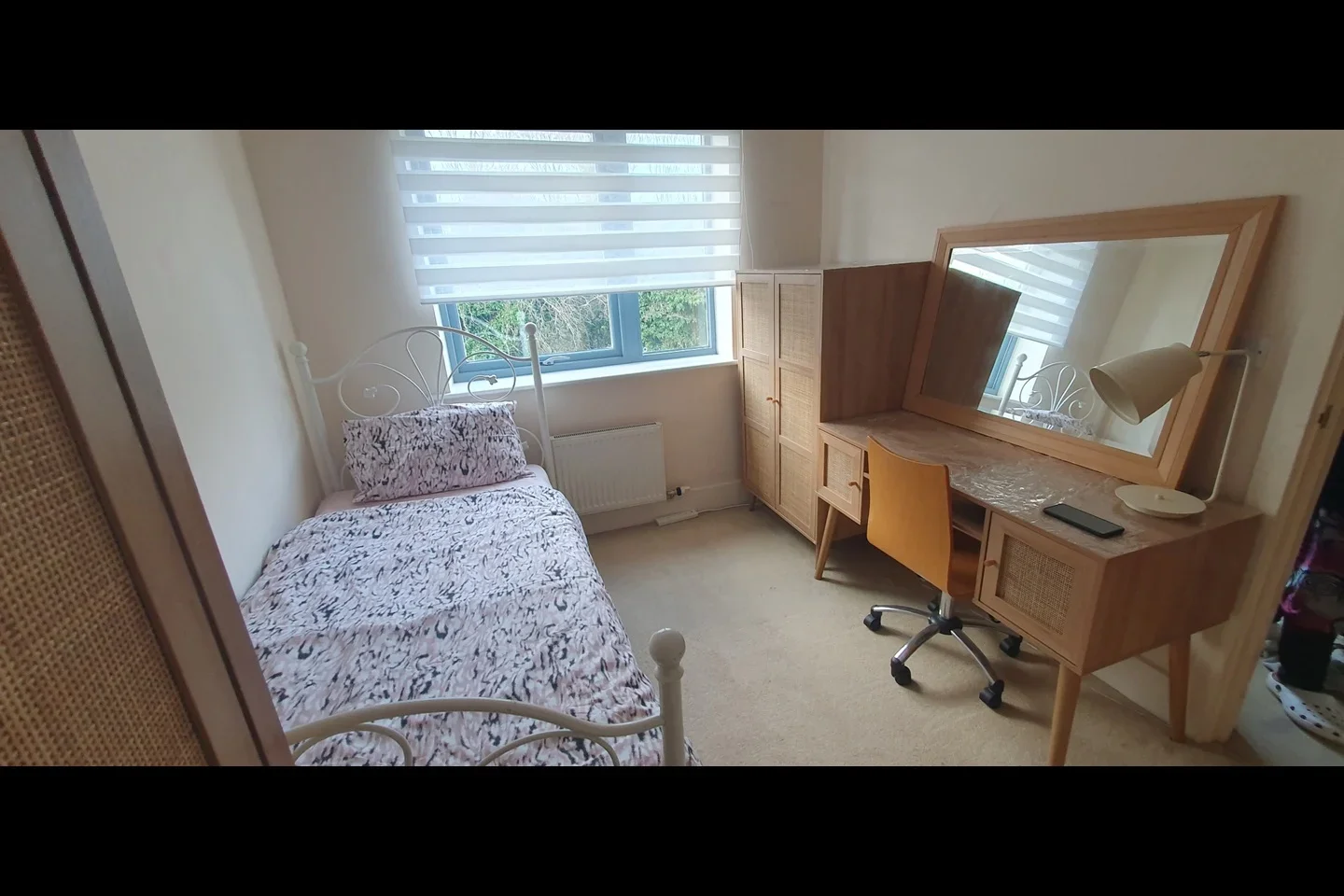 Room Shelsley Avenue in Milton Keynes