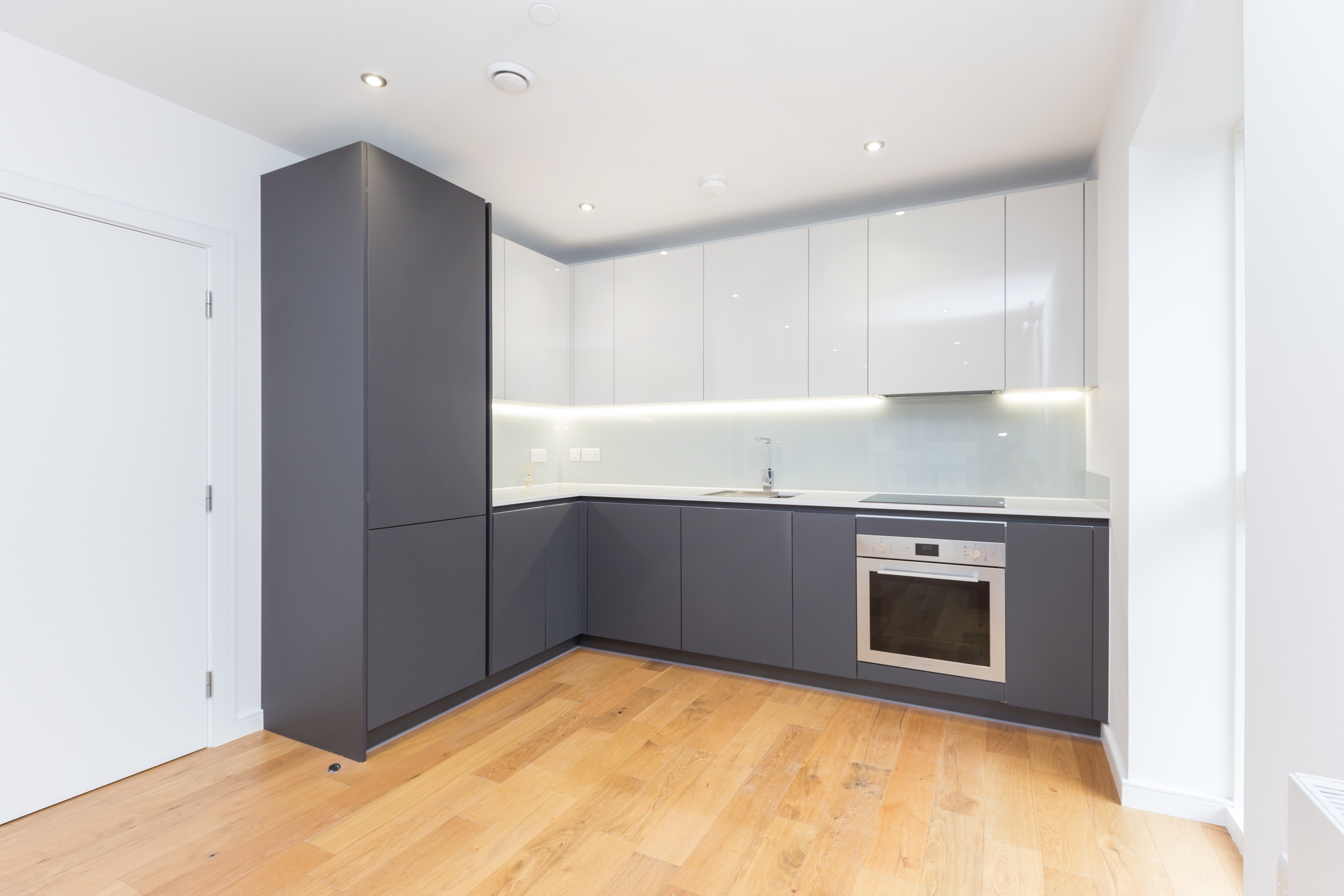 Flat Prospect Row in Greater London
