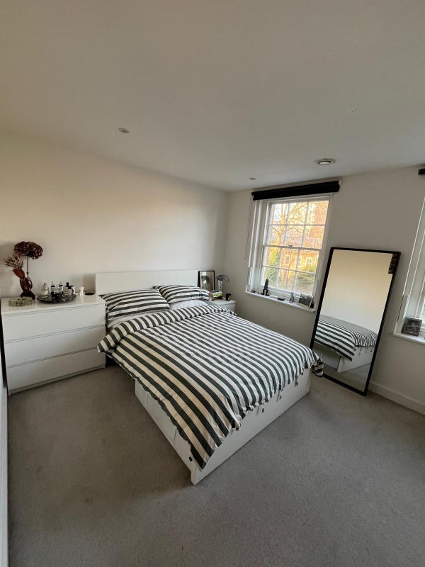 Flat Dalston Lane in Greater London