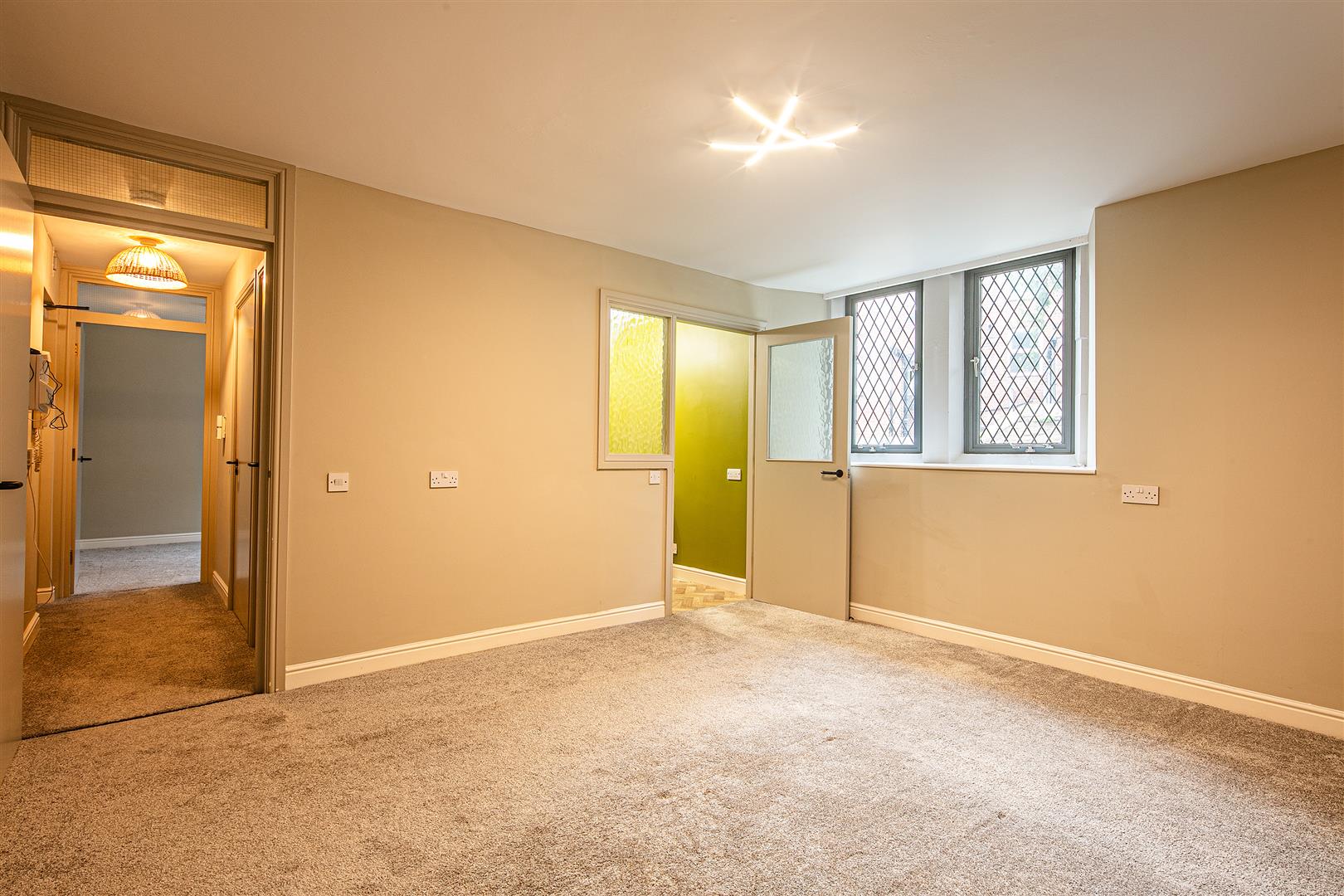 Flat St Barnabas Road in Sheffield