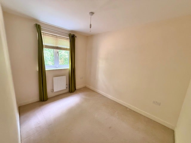 House Ruskin Grove in Maidstone