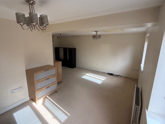 House Ruskin Grove in Maidstone