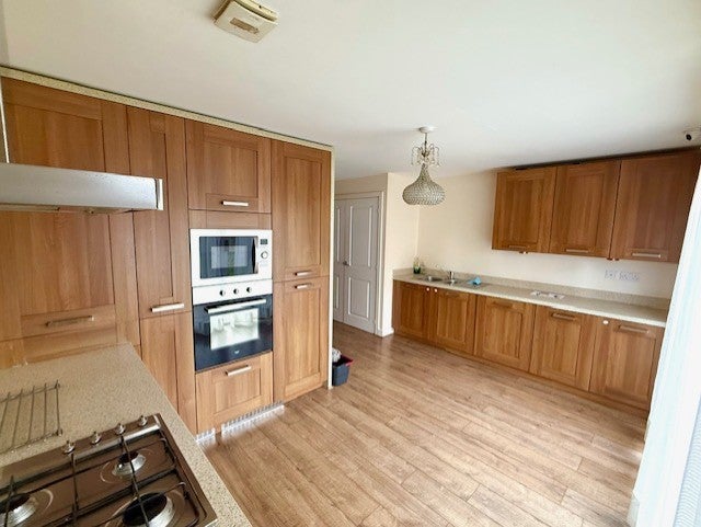 House Ruskin Grove in Maidstone