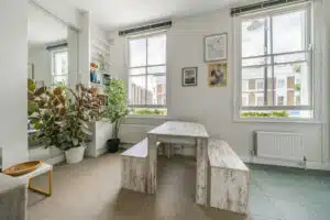 Flat Golborne Road in Greater London