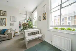 Flat Golborne Road in Greater London