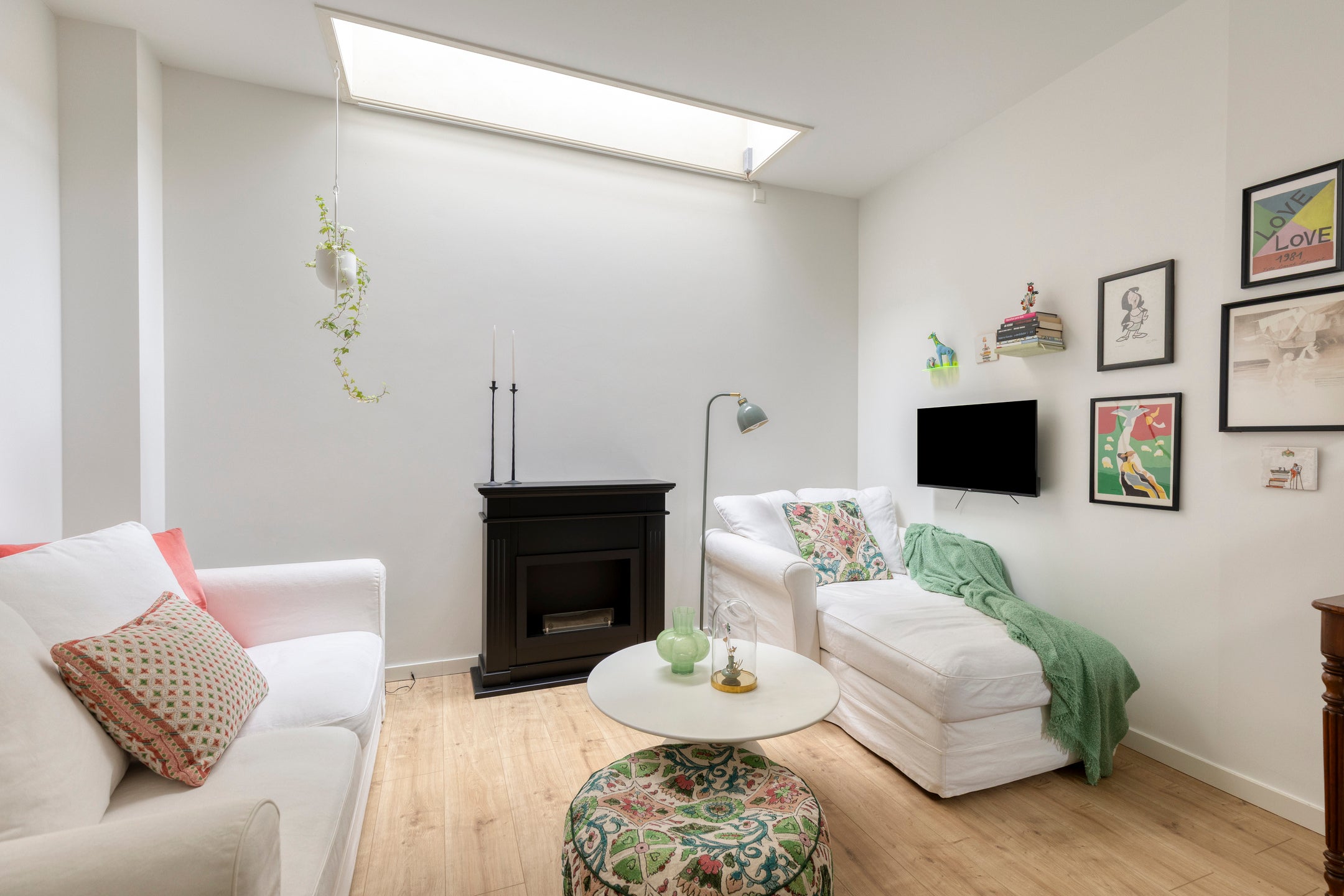 Hoekwoning te koop: Kenaustraat 8F, Haarlem