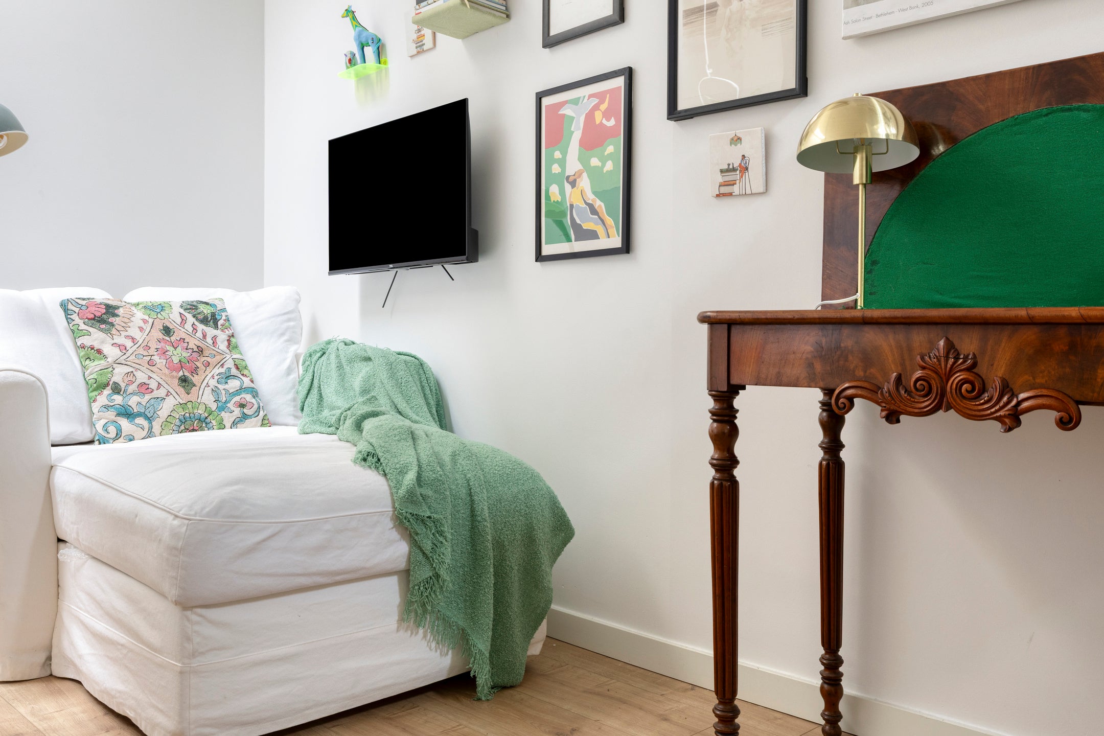 Hoekwoning te koop: Kenaustraat 8F, Haarlem