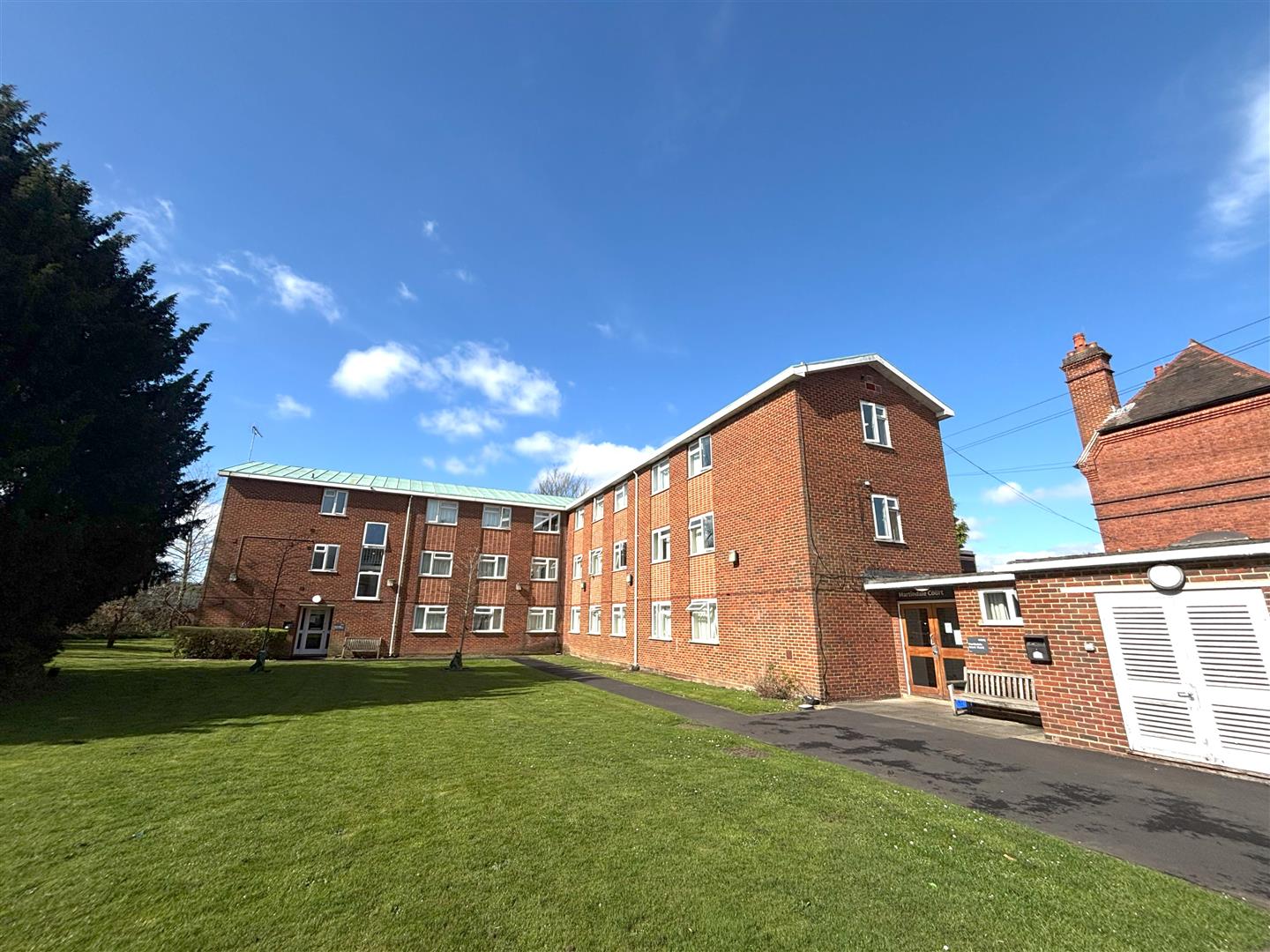 Room Redlands Road in Reading