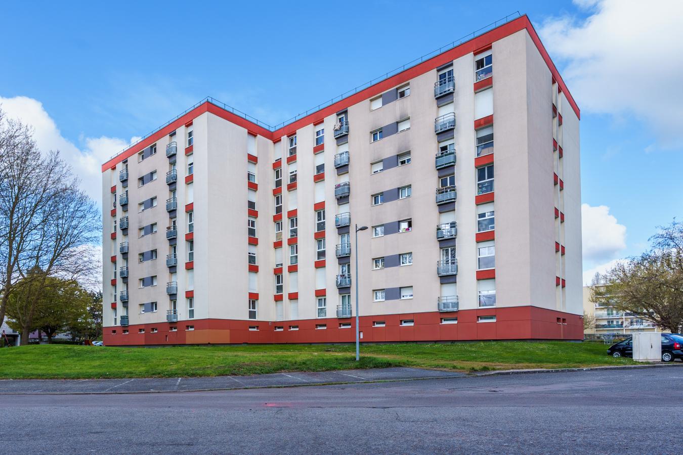 Flat Place Saint-Exupéry in Beaune