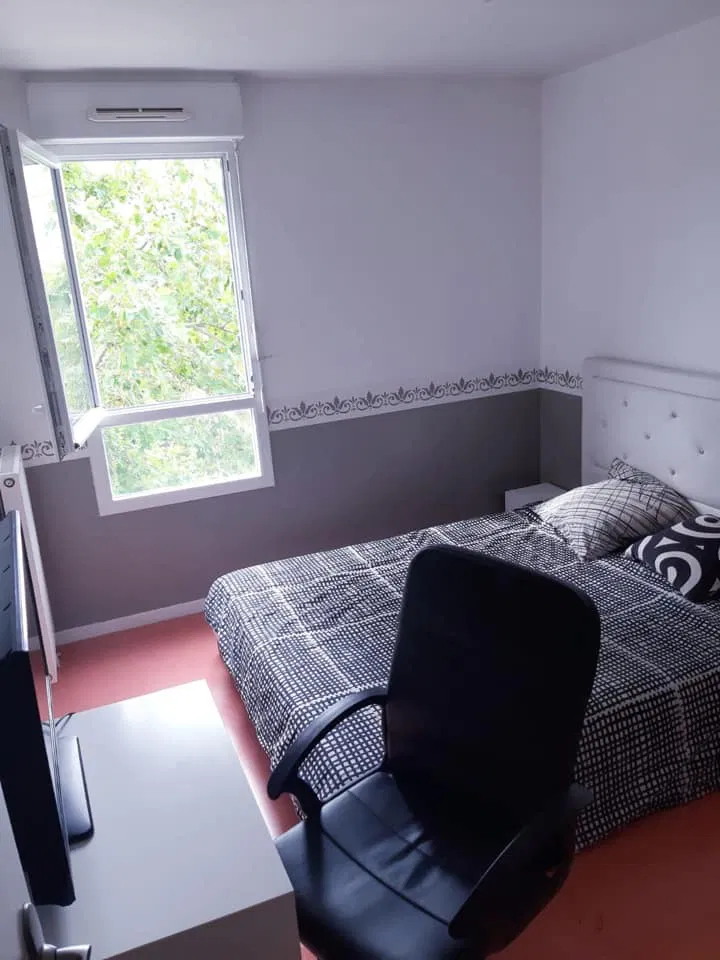 Chambre Avenue Lucette Mazalaigue à Gennevilliers