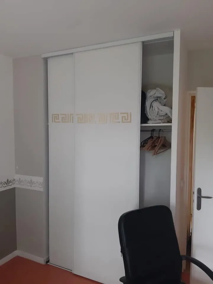 Chambre Avenue Lucette Mazalaigue à Gennevilliers
