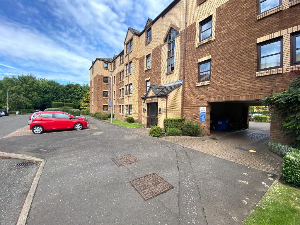 Flat New Mart Road in City of Edinburgh