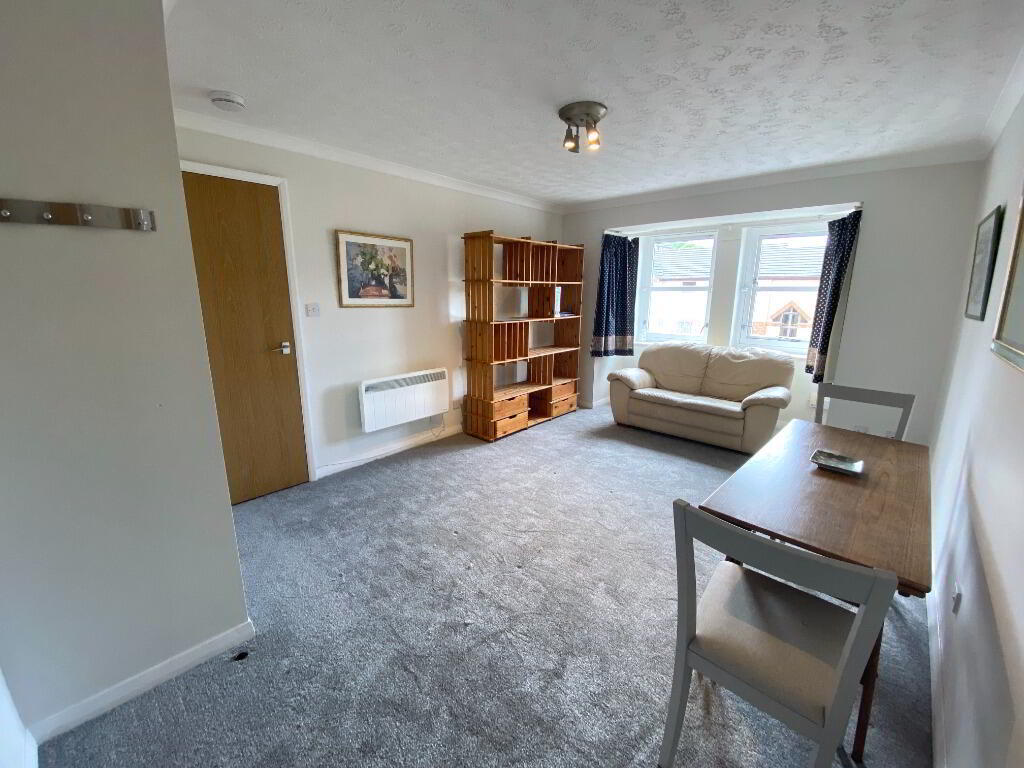 Flat New Mart Road in City of Edinburgh