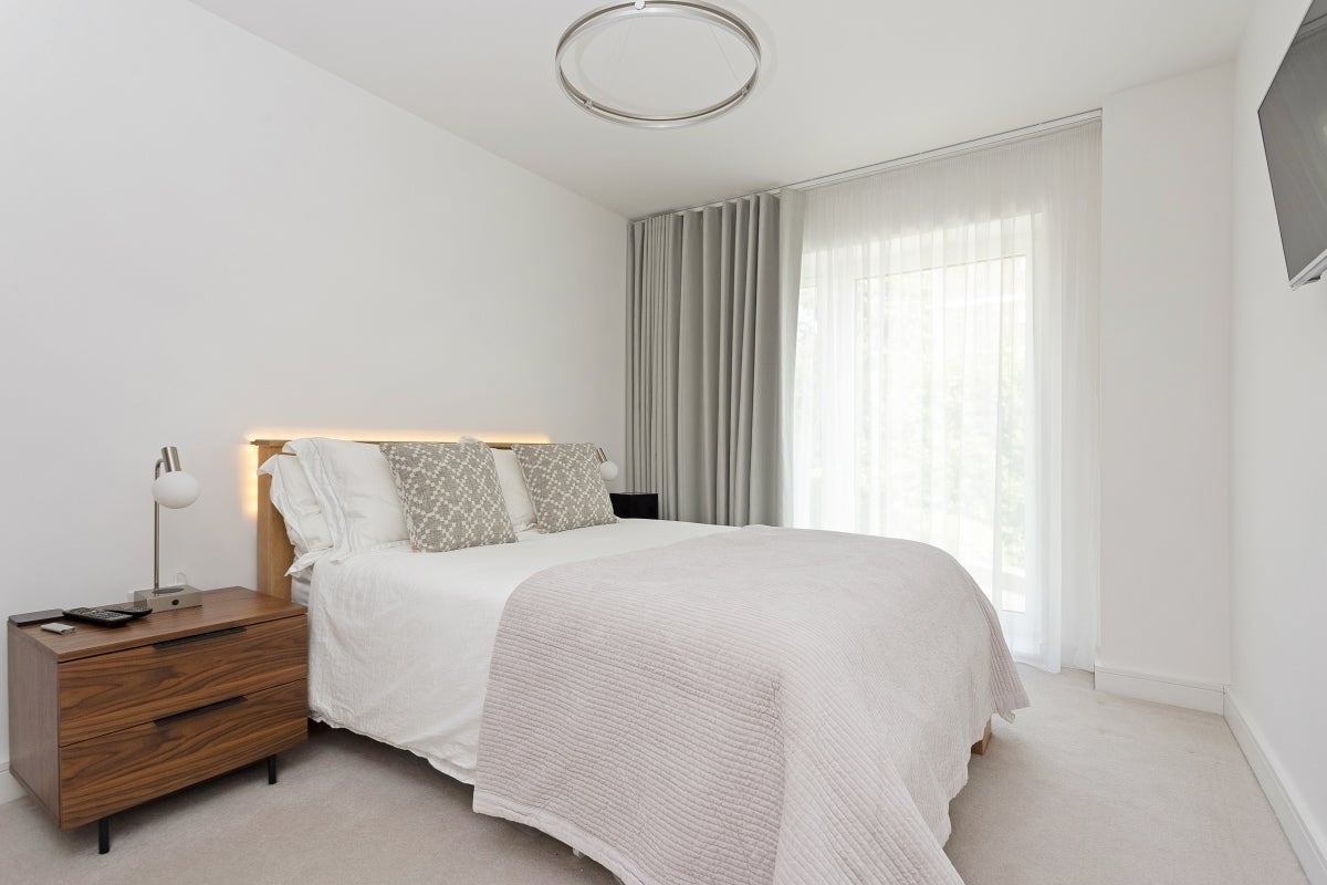 Flat Lansdown Road in Cheltenham