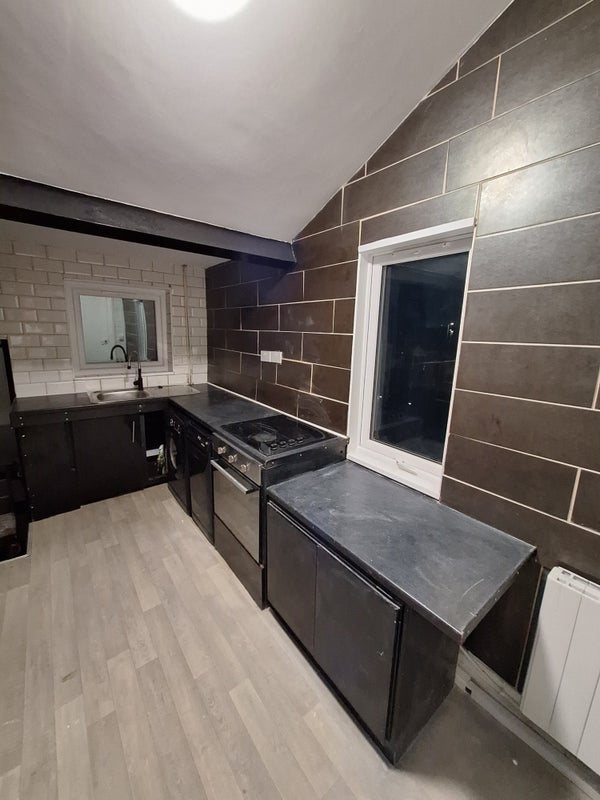 Flat Welbeck Road in Newcastle upon Tyne
